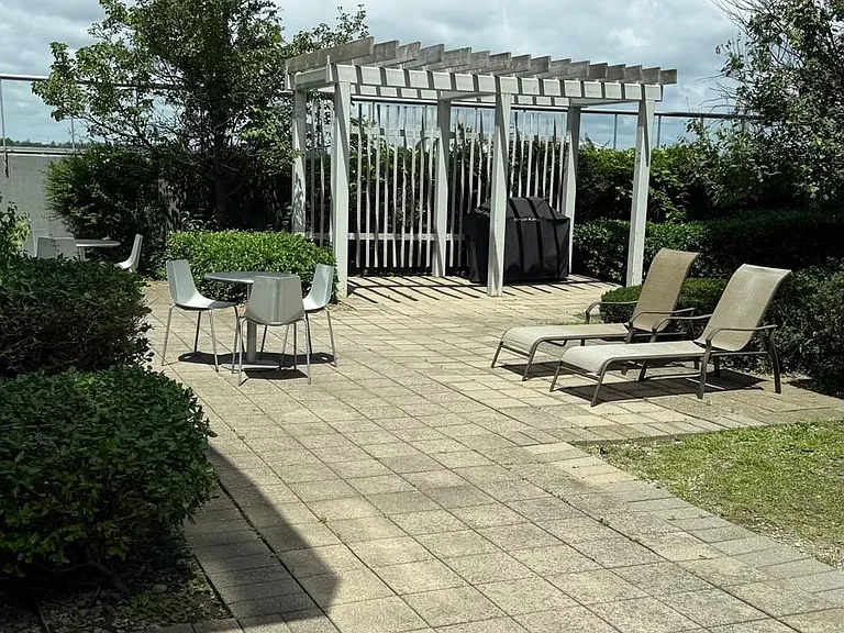 36 Lee Centre Dr #1203 — Photo 9