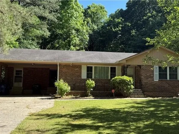 3496 Mount Gilead Rd SW, Atlanta, GA 30331