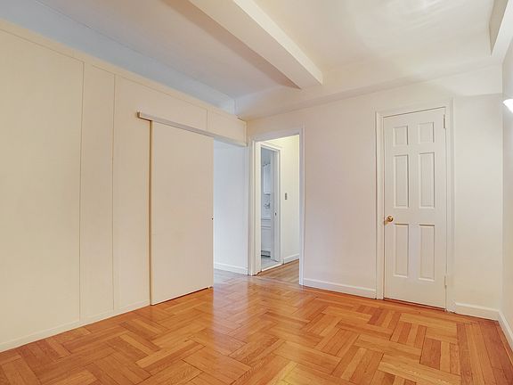 2nd image of 201 E 35th St APT 5B