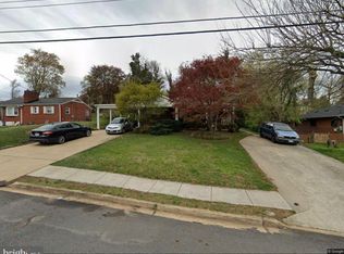 .saintsbury Plaza, Falls Church, VA 22044
