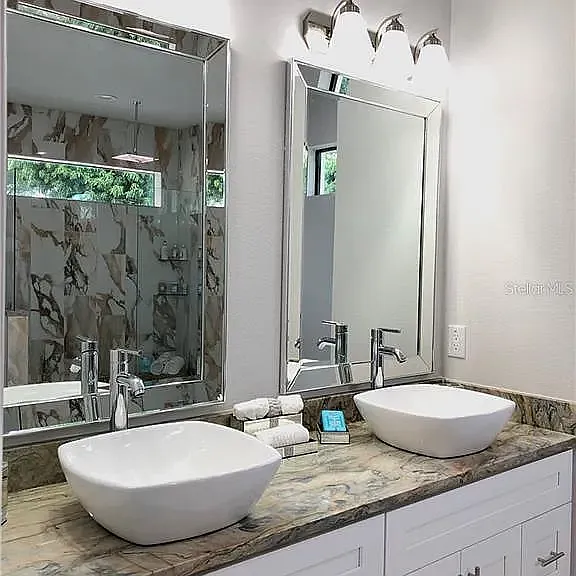 Dual Vanities with Ample Counter Space