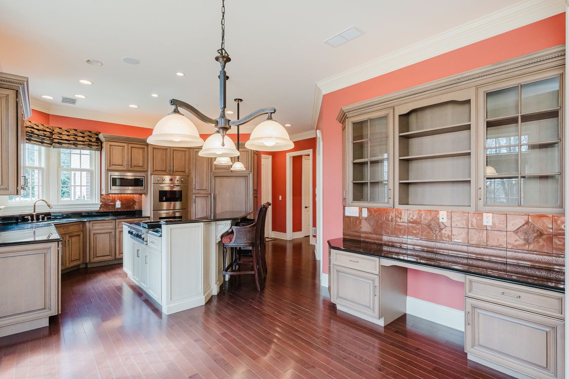 1505_Sunningdale_Way-50