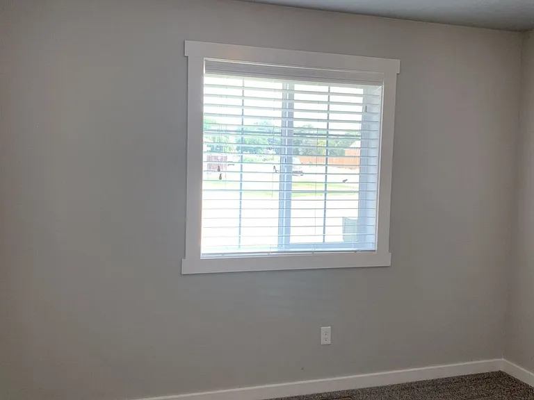 4816 Ann Marie Ave — Photo 18