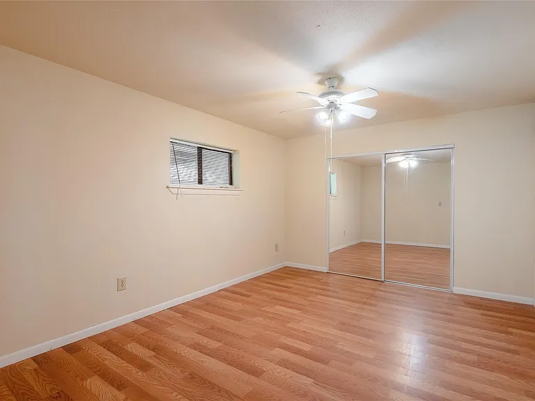 138 Summer Pl #C — Photo 16