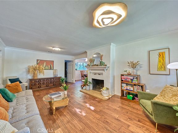 2nd image of 142 Stedman Pl