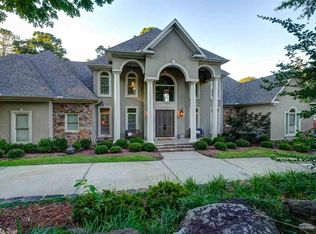 147 Hickory Creek Cir, Little Rock, AR 72212