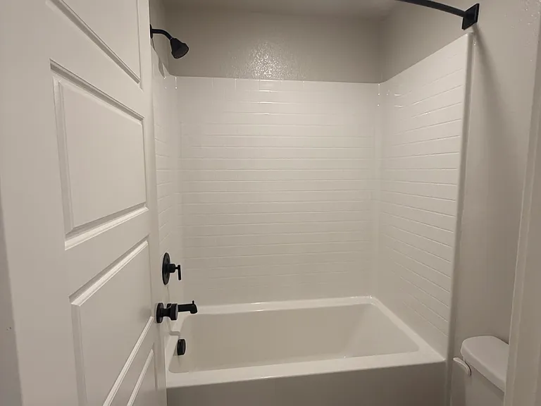 4519 Sapphire Moon Ave — Photo 12