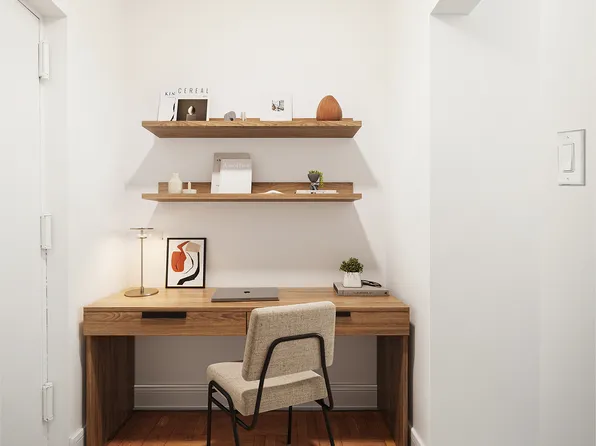 418 Saint Johns Place image 5 of 6