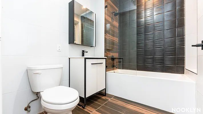 Rented by Nooklyn NYC LLC | media 9