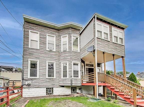 2nd image of 2144 W Montrose Ave #Ch1