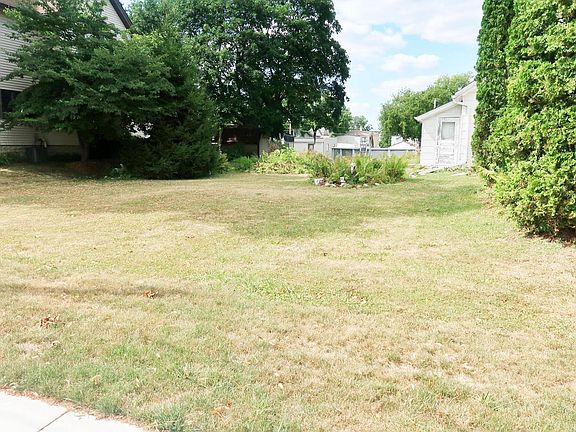5th image of 138 Cherry STREET