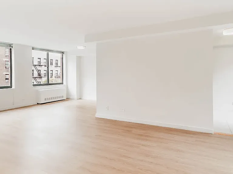 750 Columbus Ave #2F — Photo 22