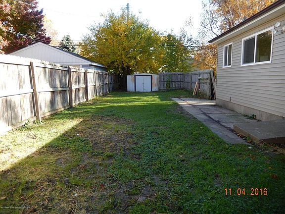 3rd image of 3114 Glenbrook Dr