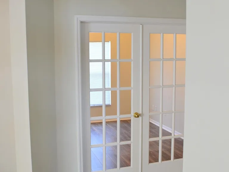 1724 Tealbriar Ave — Photo 30