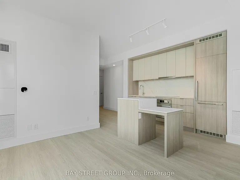 6 Greenbriar Rd #523 — Photo 12