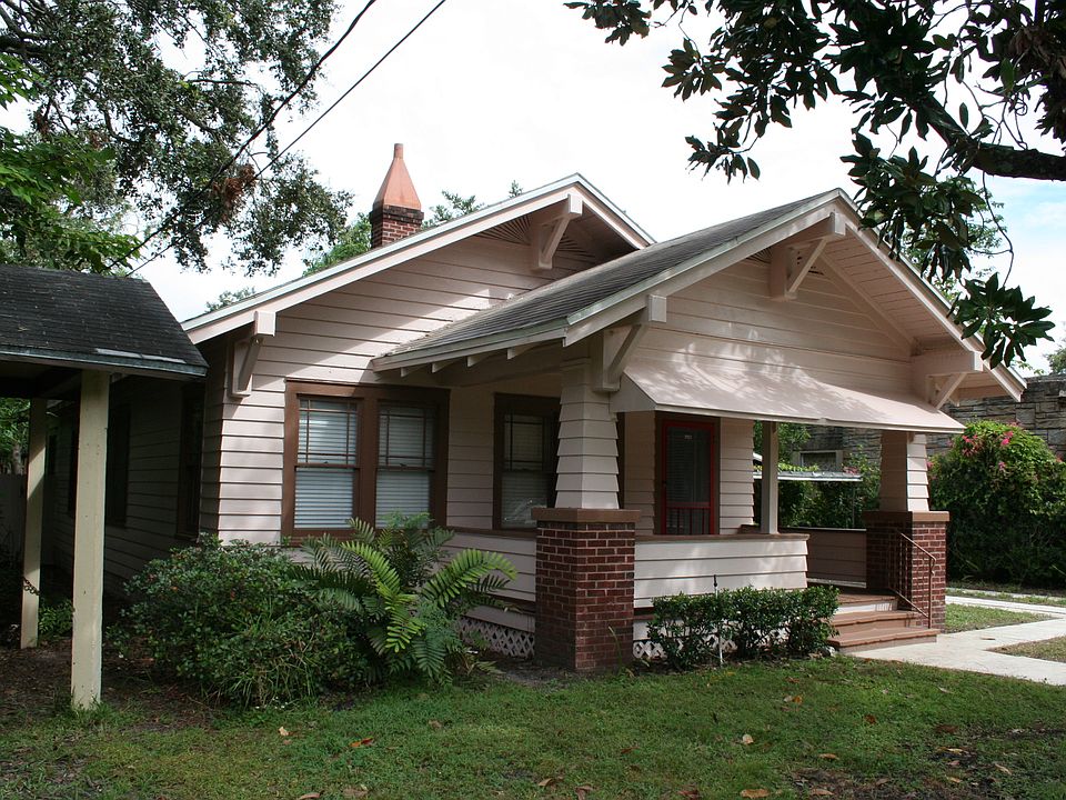 1st image of 513 W Park St