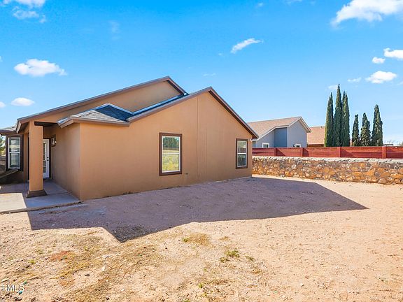2nd image of 12369 Tierra Apache Dr