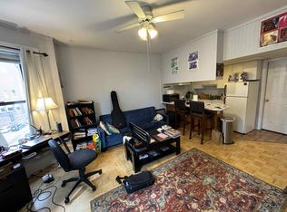 290 Newbury St #4F, Boston, MA 02115