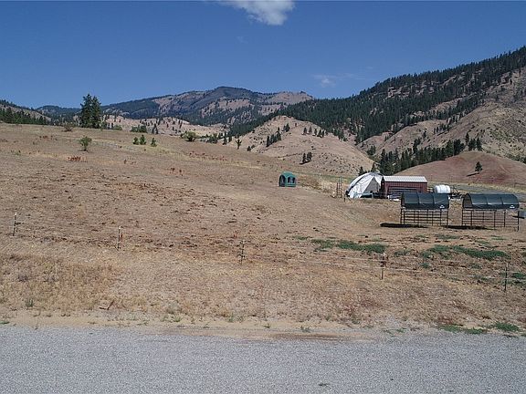 4th image of 206 Outlaw Lane