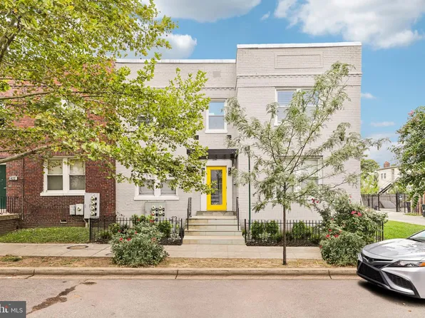 426 18th St NE APT 3, Washington, DC 20002