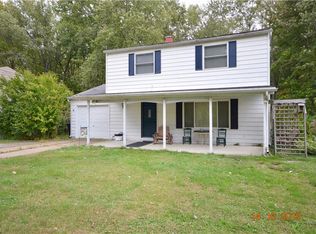 1125 Cloverleigh Dr, Madison, OH 44057