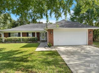 9610 Watkins Dr, Fairhope, AL 36532