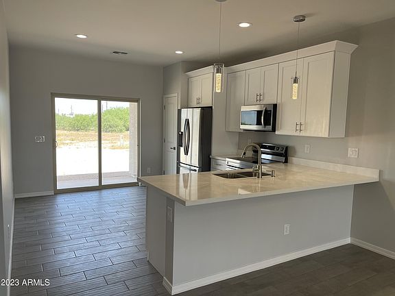 5th image of 3465 W MADERA Drive