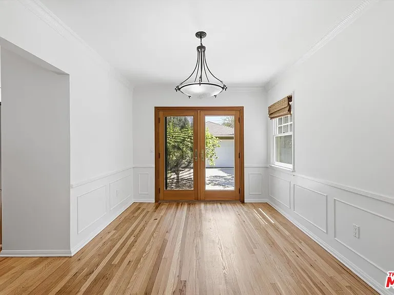 4164 Le Bourget Ave — Photo 9