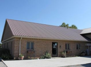 1416 Fairview Rd, Zanesville, OH 43701