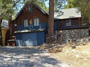 668 Rose Hill Dr, Crestline, CA 92325