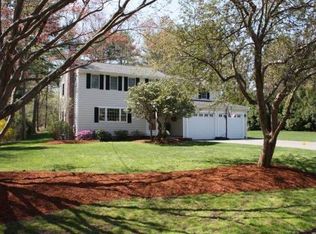 27 Evergreen Way, Medfield, MA 02052