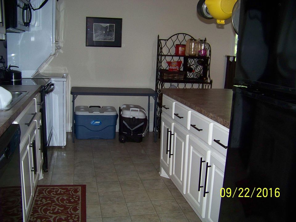 2nd image of 577 Gunsite Rd