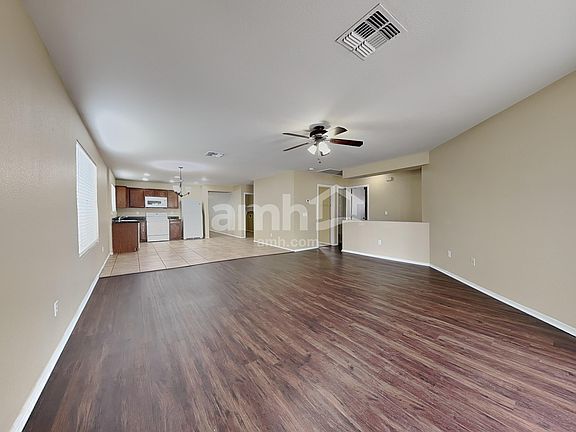 4th image of 5906 W Southgate Ct