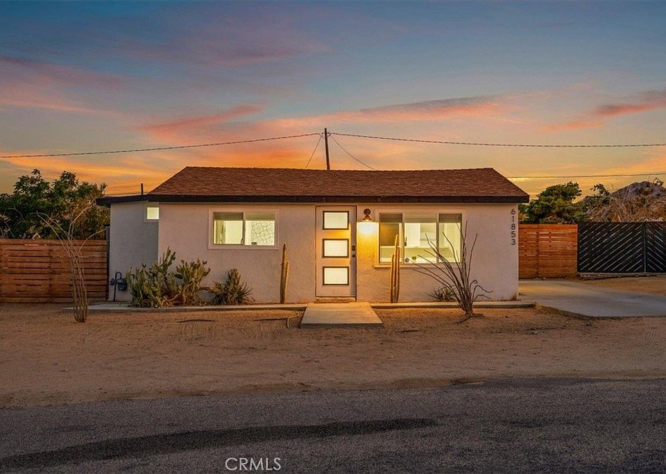 1st image of 61853 Grand View Cir
