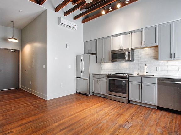 4th image of 111 W Broughton St Unit 2K