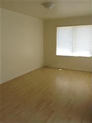 2nd image of 821 Alamo Ave