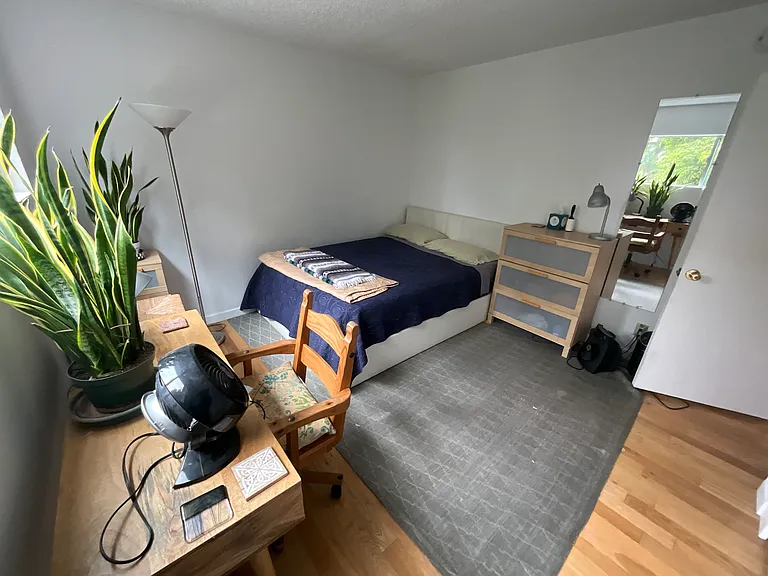 1830 Taft Ave #306 — Photo 1
