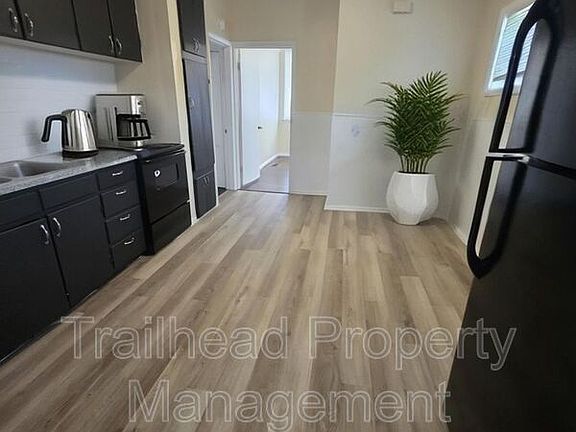 4th image of 3115 S Forest Ave APT 1