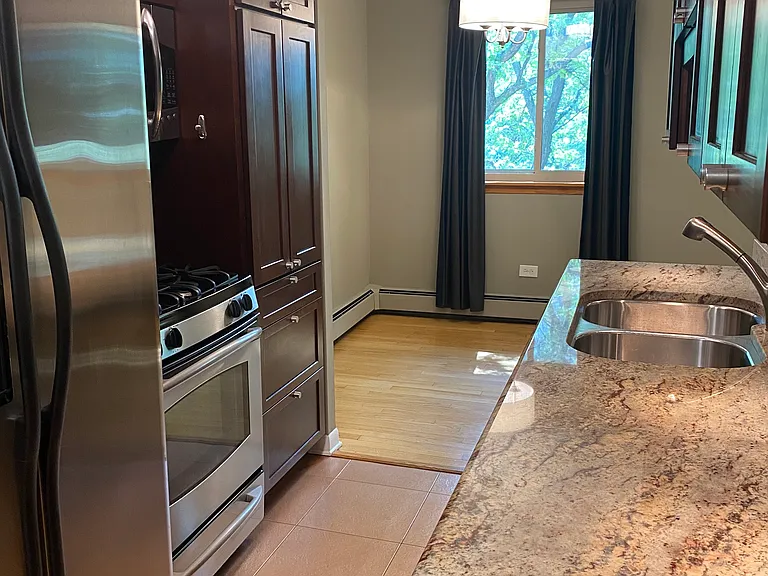 2629 N Hampden Ct — Photo 4