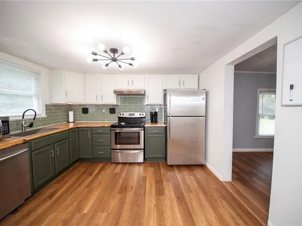 4562 Old Stage Hwy, Smithfield, VA 23430