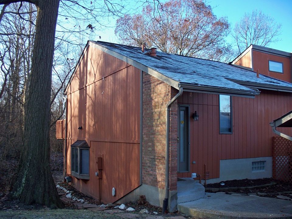 2nd image of 145 Shenandoah Trl
