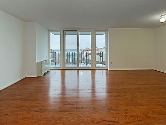 3rd image of 101 S Whiting St APT 1109
