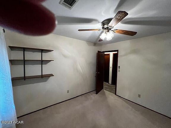 5th image of 1844 Arlington Dr