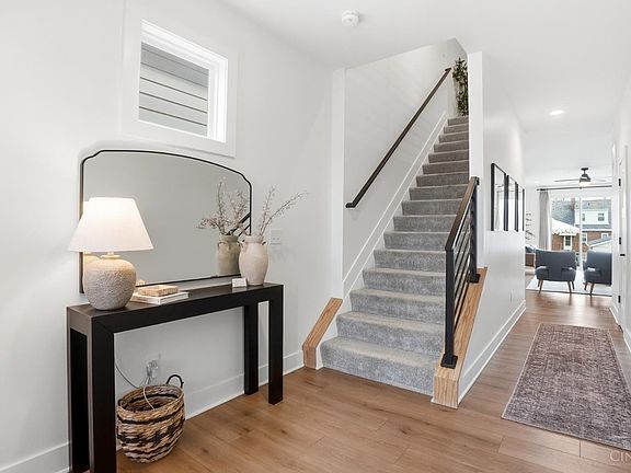 4th image of 3710 Watterson Rd