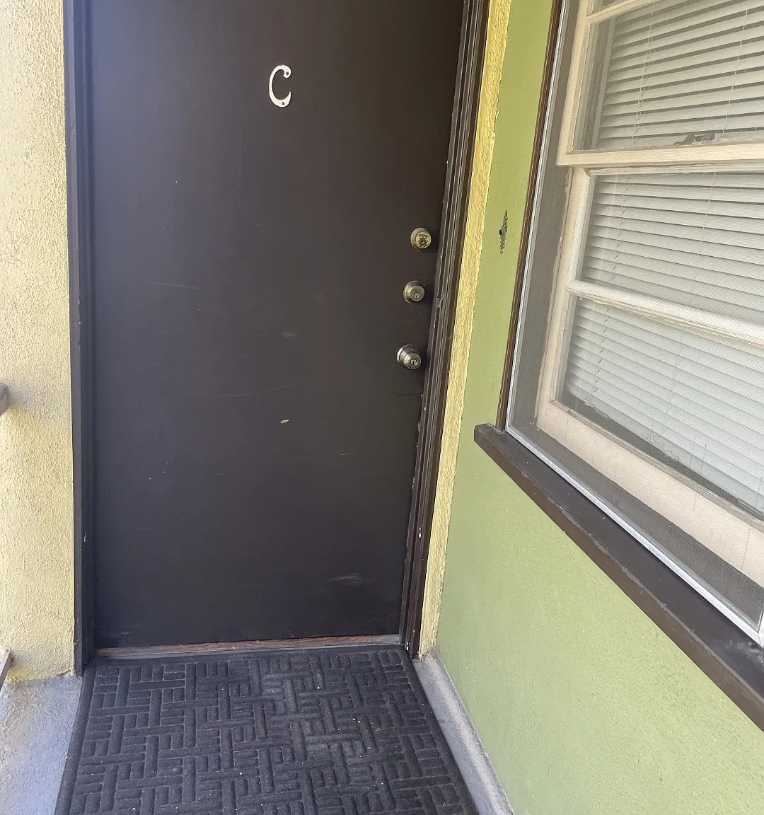 1 bed, 950 sqft, $2,850 — Photo 2