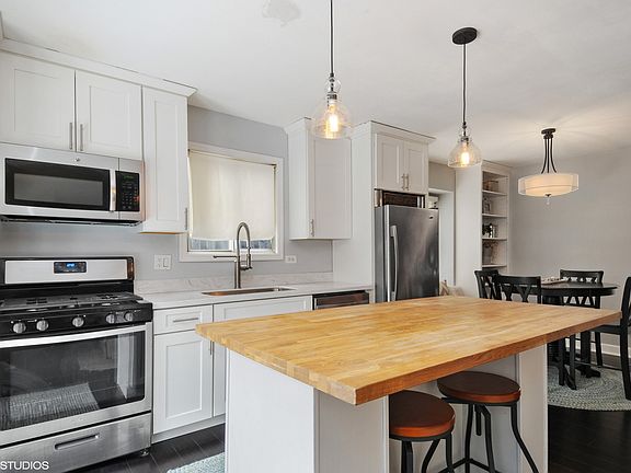 4th image of 2757 Greenfield Dr