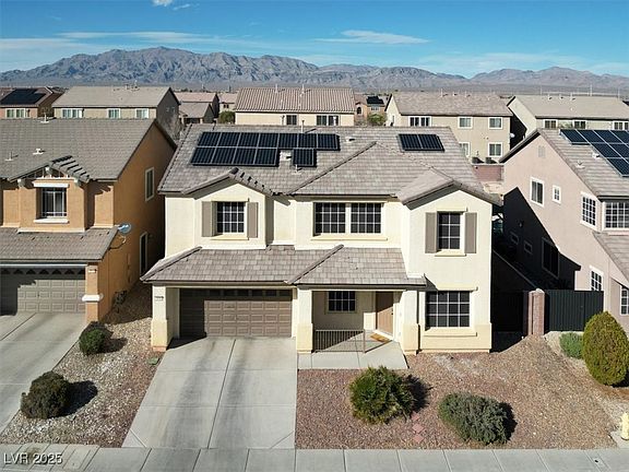 3rd image of 1016 Tropic Wind Ave