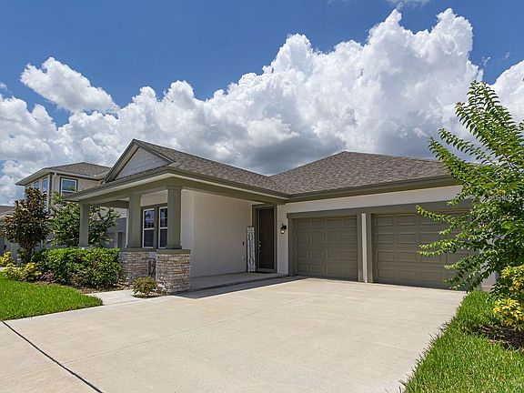 4th image of 15769 Shaddock Dr