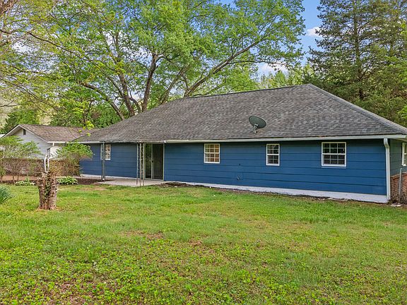 5th image of 114 Clare Ln