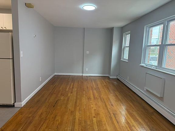 2nd image of 15403 20th Ave #1
